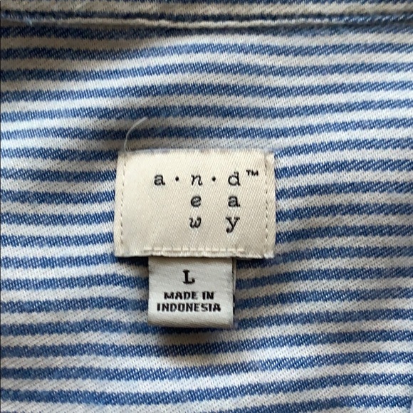 🤍💙Striped Button Down💙🤍 - Picture 2 of 3